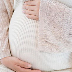 而在企业客🇧🇯户方面，Elev🚯🎾助孕机构广州enL🐛🐓abs认为👨‍👨‍👦